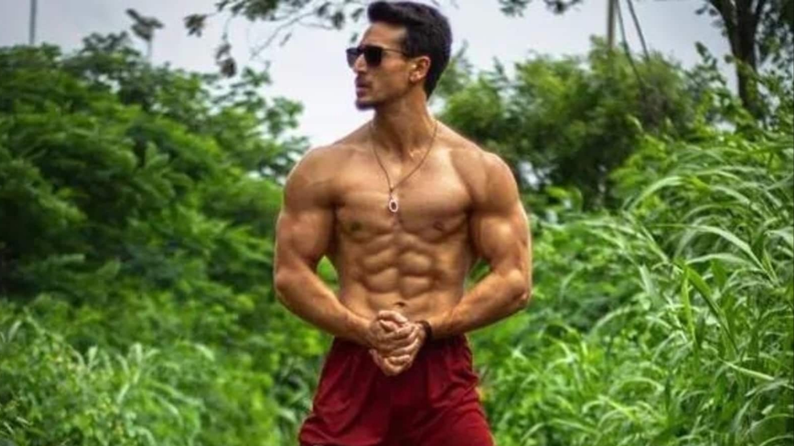 टाइगर श्रॉफ ने ‘हीरोपंती 2’ के लास्ट शेड्यूल की शूटिंग पूरी की टाइगर श्रॉफ ने ‘हीरोपंती 2’ के लास्ट शेड्यूल की शूटिंग पूरी की