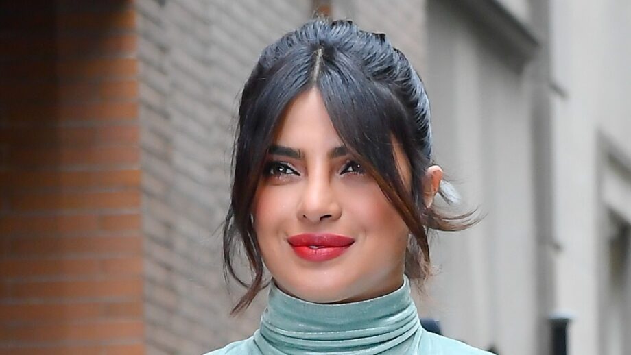 नॉवल ‘सीक्रेट डॉटर’ पर आधारित हॉलीवुड की फिल्म में नजर आएंगी प्रियंका चोपड़ा