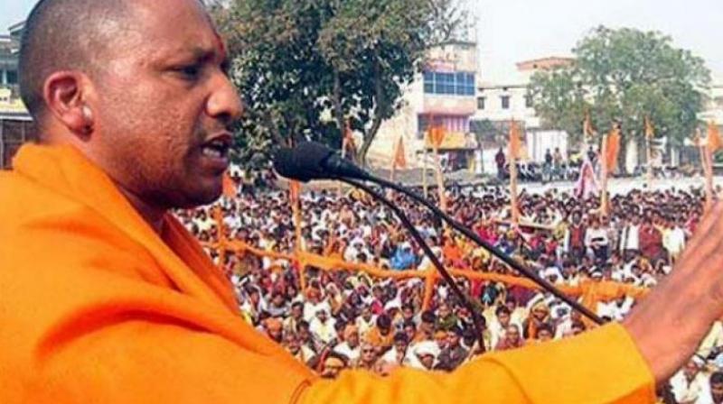 शासन की योजनाओं में डकैती डालती थी सपा-बसपा सरकारें: योगी शासन की योजनाओं में डकैती डालती थी सपा-बसपा सरकारें: योगी