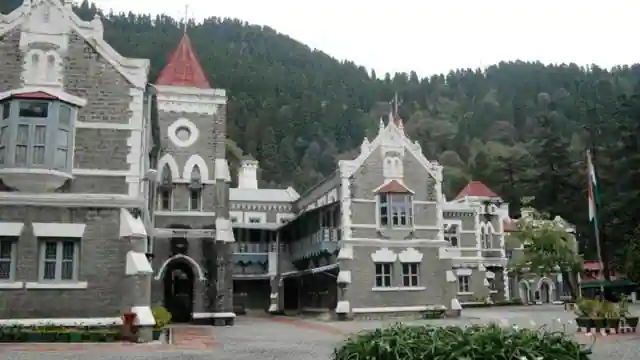 व्यक्ति व जाति से सर्वोपरि है देशहित व्यक्ति व जाति से सर्वोपरि है देशहित