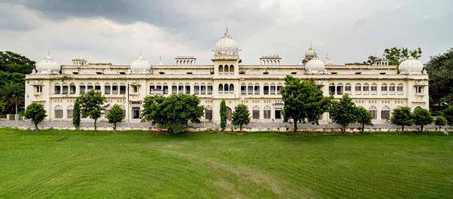 लखनऊ यूनिवर्सिटी में यूजी कोर्स के लिए एडमिशन शुरू