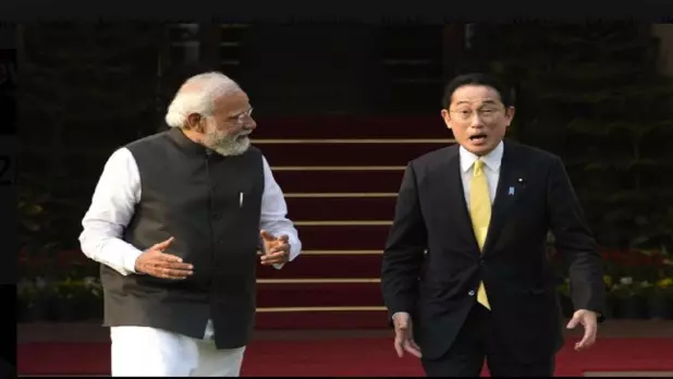 जापान के प्रधानमंत्री फुमियो किशिदा दो दिवसीय भारत दौरे पर नई दिल्ली पहुंचे.. जापान के प्रधानमंत्री फुमियो किशिदा दो दिवसीय भारत दौरे पर नई दिल्ली पहुंचे..