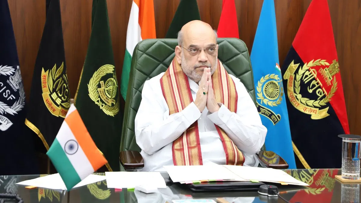 देश के किसी भी हिस्से में अलगाववाद आतंकवाद और राष्ट्रविरोधी गतिविधियों को कतई बर्दाश्त नहीं किया जाएगा- अमित शाह देश के किसी भी हिस्से में अलगाववाद आतंकवाद और राष्ट्रविरोधी गतिविधियों को कतई बर्दाश्त नहीं किया जाएगा- अमित शाह