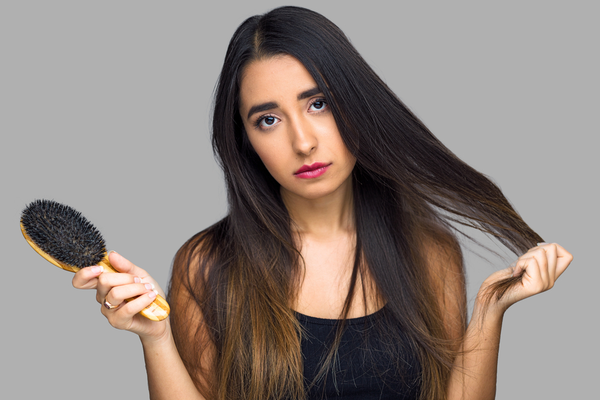 इन 3 तरीकों से आप अपने रूखे-सूखे, बेजान बालों को बना सकती है मुलायम… इन 3 तरीकों से आप अपने रूखे-सूखे, बेजान बालों को बना सकती है मुलायम…