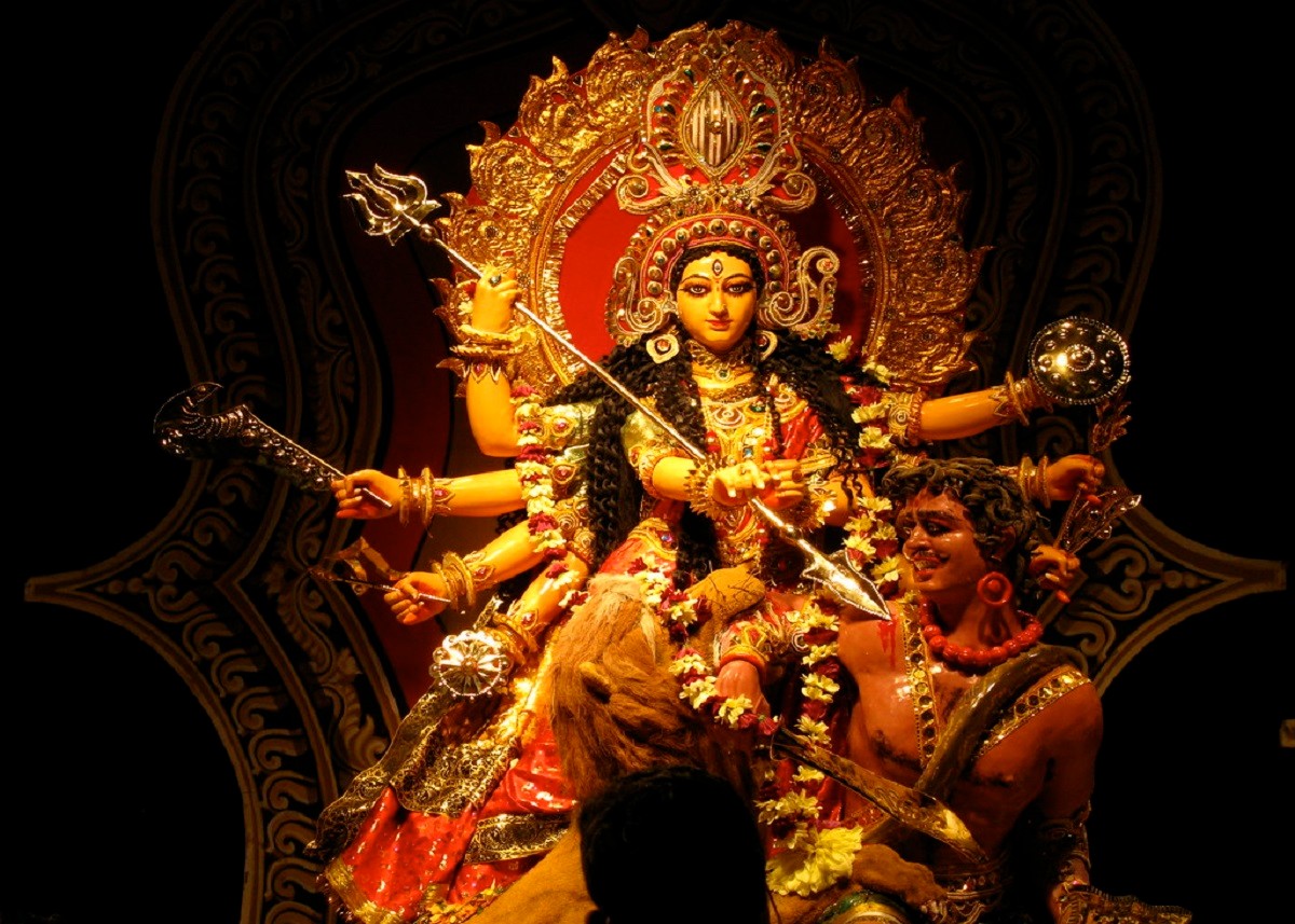 मां सिद्धिदात्री की कृपा दृष्टि पाने के लिए महानवमी के दिन ये उपाय जरूर करें…