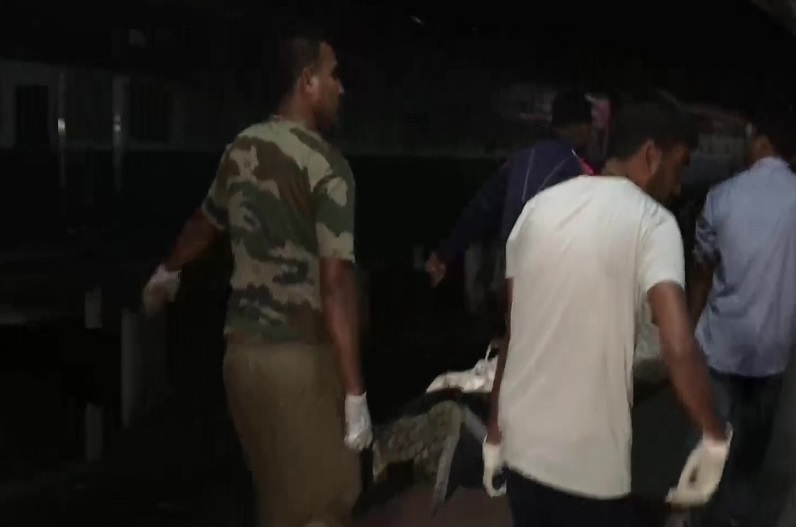 ट्रेन की चपेट में आने से असम के डिब्रूगढ़ टाउन रेलवे स्टेशन पर आरपीएफ के जवान की मौत…