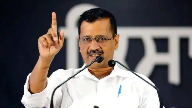 गोवा पुलिस ने इस मामले में दिल्ली के मुख्यमंत्री अरविंद केजरीवाल को भेजा समन… गोवा पुलिस ने इस मामले में दिल्ली के मुख्यमंत्री अरविंद केजरीवाल को भेजा समन…