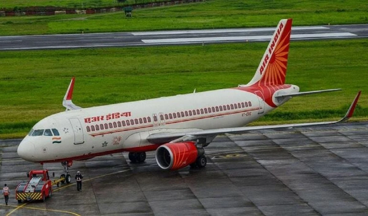 DGCA ने Air India पर 30 लाख रुपये का लगाया जुर्माना… DGCA ने Air India पर 30 लाख रुपये का लगाया जुर्माना…