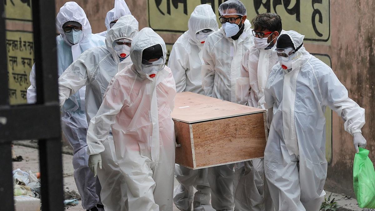 24 घंटों में देश के कोविड के सामने आए 1223 नए मामले…