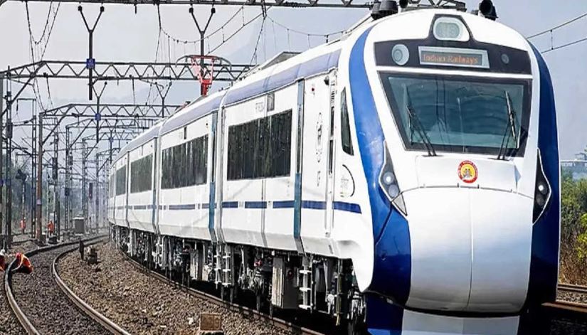 आंध्र प्रदेश में वंदे भारत ट्रेन पर पत्थर फेंकने के मामले में तीन किशोरों सहित छह लोगों को पुलिस ने हिरासत में लिया