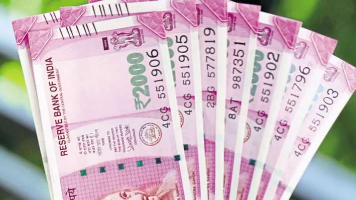 आरबीआई ने क्लीन नोट पॉलिसी के तहत 2000 रुपये के नोट को वापस लेने का किया फैसला… आरबीआई ने क्लीन नोट पॉलिसी के तहत 2000 रुपये के नोट को वापस लेने का किया फैसला…
