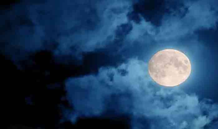 आज आषाढ़ मास के कृष्ण पक्ष की अमावस्या तिथि, जानें महत्व… आज आषाढ़ मास के कृष्ण पक्ष की अमावस्या तिथि, जानें महत्व…