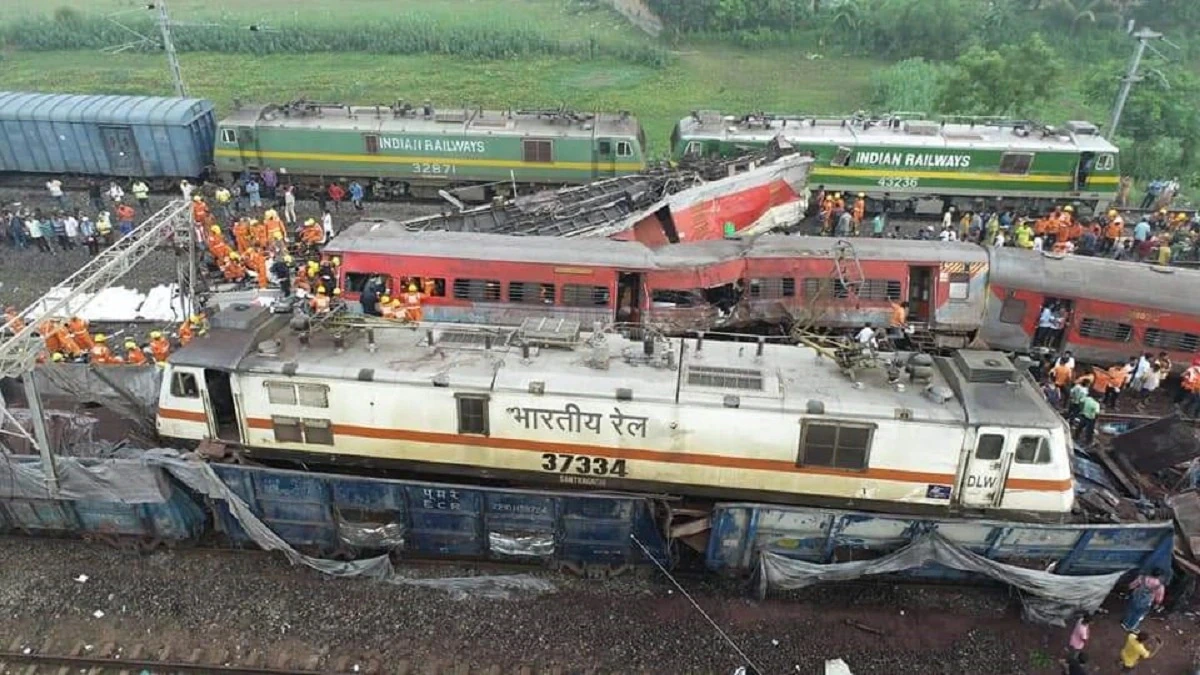 ओडिशा ट्रेन हादसे के पीड़ितों को मदद के लिए देश के दिग्गज कारोबारी मुकेश अंबानी और नीता अंबानी आए सामने ओडिशा ट्रेन हादसे के पीड़ितों को मदद के लिए देश के दिग्गज कारोबारी मुकेश अंबानी और नीता अंबानी आए सामने