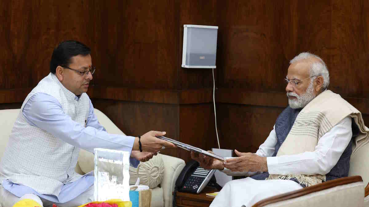 पीएम मोदी से सीएम पुष्कर सिंह धामी ने नई दिल्ली में की मुलाकात.. पीएम मोदी से सीएम पुष्कर सिंह धामी ने नई दिल्ली में की मुलाकात..