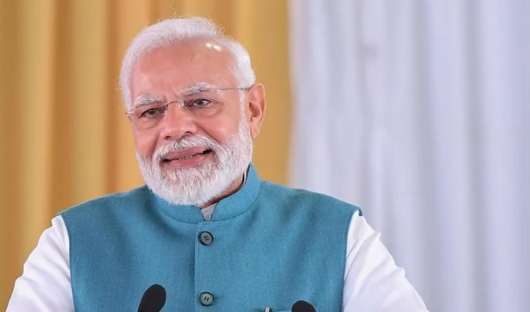 पीएम मोदी ने की बरेली की  शिक्षिका की तारीफ ,प्ले कार्ड से दी नई सीख