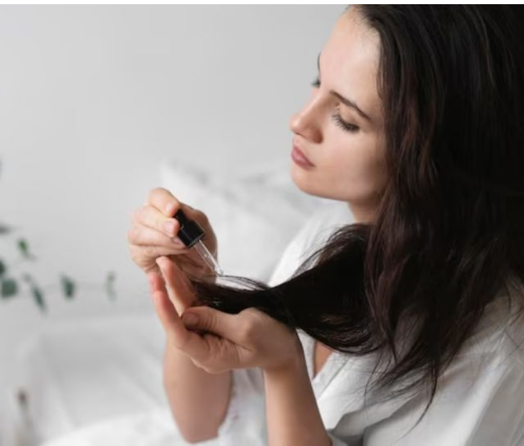 जानिए कैसे वायु प्रदूषण बन सकता है आपके बालों और त्वचा के लिए घातक?