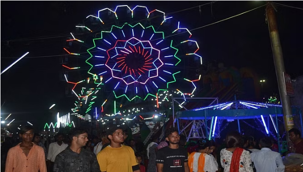 हाथरस का मेला श्री दाऊजी महाराज राजकीय हुआ घोषित, पढ़े पूरी ख़बर हाथरस का मेला श्री दाऊजी महाराज राजकीय हुआ घोषित, पढ़े पूरी ख़बर