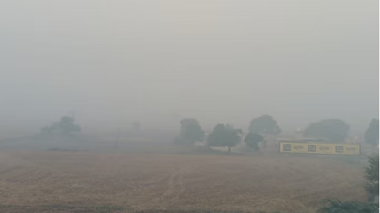 यूपी के कई इलाकों में हवा में घुल रहा जहर,कई शहरों में वायु गुणवत्ता सूचकांक खतरनाक श्रेणी में