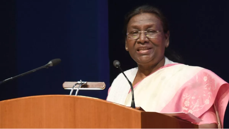 जाने राष्ट्रपति मुर्मु ने IIT-IIM जैसे शिक्षण संस्थानों को लेकर क्या बाते कही ? जाने राष्ट्रपति मुर्मु ने IIT-IIM जैसे शिक्षण संस्थानों को लेकर क्या बाते कही ?