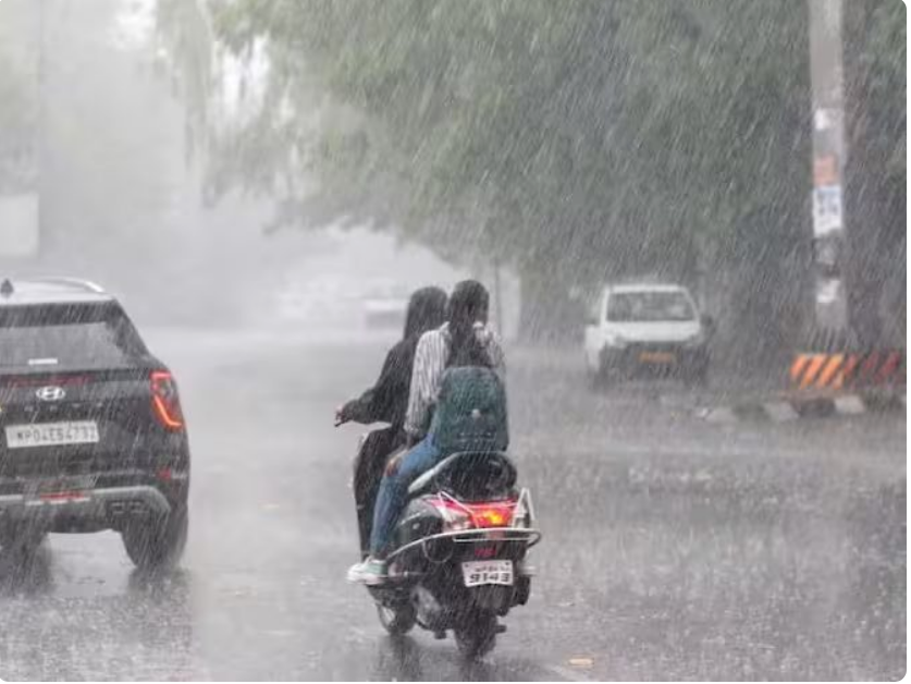 मौसम विभाग :पड़ने वाली है कड़ाके की ठंड,यूपी के इन जिलों में झमाझम के आसार मौसम विभाग :पड़ने वाली है कड़ाके की ठंड,यूपी के इन जिलों में झमाझम के आसार