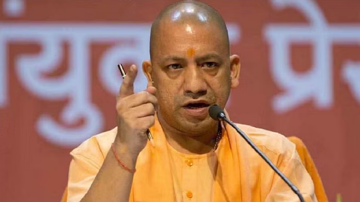 सीएम योगी ने धार्मिक नगरों में प्रतिष्ठित मंदिरों के आसपास न बनें बहुमंजिला भवन के दिए निर्देश! सीएम योगी ने धार्मिक नगरों में प्रतिष्ठित मंदिरों के आसपास न बनें बहुमंजिला भवन के दिए निर्देश!