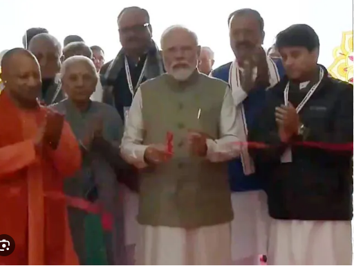 पीएम मोदी ने किया महर्षी वाल्मीकी एयरपोर्ट का उद्घाटन…. पीएम मोदी ने किया महर्षी वाल्मीकी एयरपोर्ट का उद्घाटन….