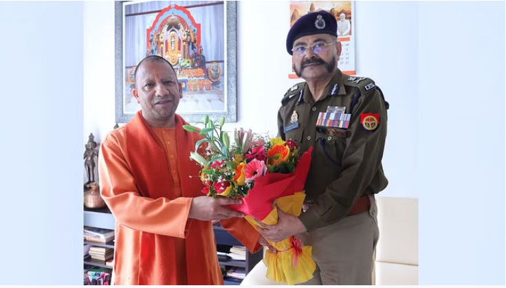 यूपी: स्पेशल डीजी के पद पर रहे प्रशांत कुमार… यूपी: स्पेशल डीजी के पद पर रहे प्रशांत कुमार…