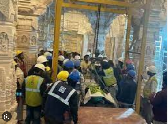 गर्भगृह में पहुंचे रामलला,आज का प्रमुख कार्यक्रम…