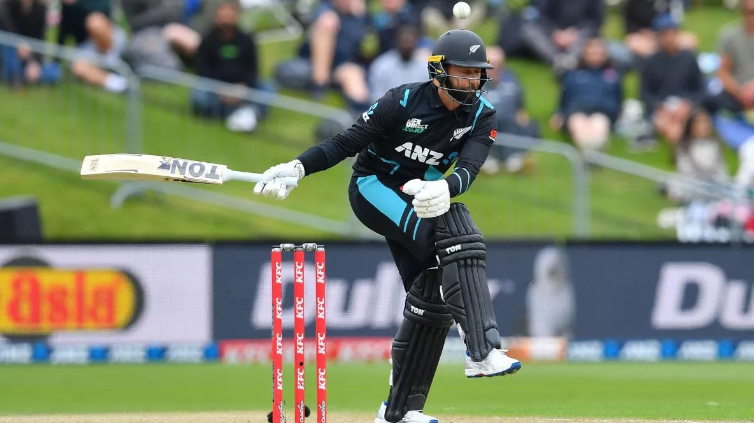 NZ vs PAK: न्यूजीलैंड खेमे में दी कोरोना ने दस्तक,बॉलिंग कोच भी निकले कोविड पॉजिटिव NZ vs PAK: न्यूजीलैंड खेमे में दी कोरोना ने दस्तक,बॉलिंग कोच भी निकले कोविड पॉजिटिव