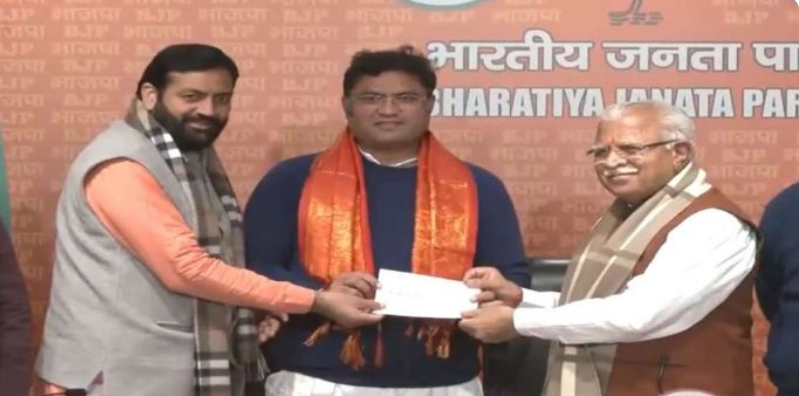 आम आदमी पार्टी को लगा बड़ा झटका,भाजपा में शामिल हुए आप नेता अशोर तंवर…