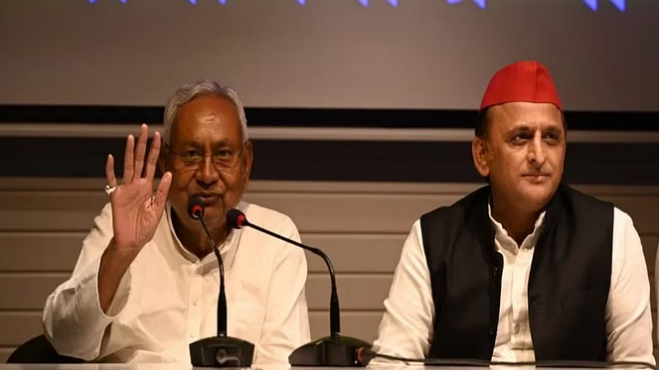 अखिलेश यादव बोले-नीतीश कुमार इंडिया गठबंधन में रहते तो पीएम बन सकते थे अखिलेश यादव बोले-नीतीश कुमार इंडिया गठबंधन में रहते तो पीएम बन सकते थे