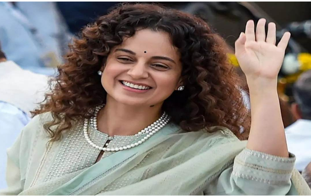 कंगना रणौत ने दिए राजनीति में जाने के संकेत कंगना रणौत ने दिए राजनीति में जाने के संकेत
