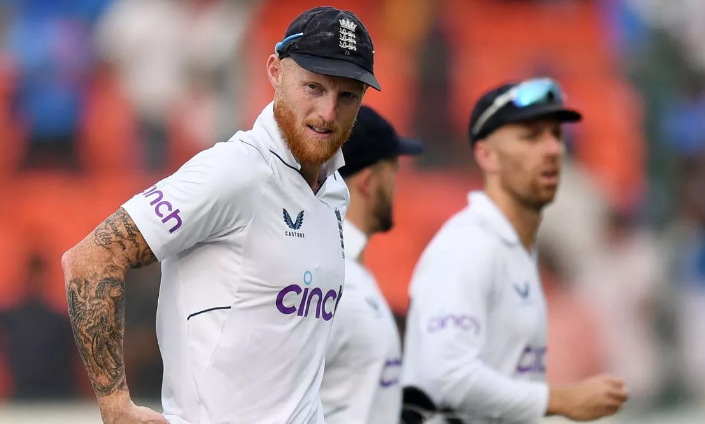 IND vs ENG: बेन स्टोक्स ने रचा इतिहास, ऐसा करने वाले बने 16वें इंग्लिश खिलाड़ी IND vs ENG: बेन स्टोक्स ने रचा इतिहास, ऐसा करने वाले बने 16वें इंग्लिश खिलाड़ी