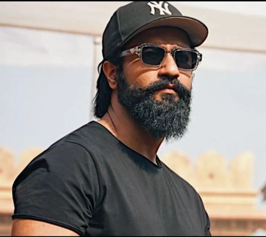 एक्शन सीक्वेंस करते हुए विक्की कौशल हुए घायल