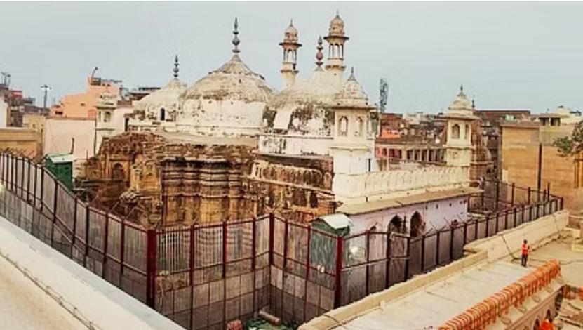 ज्ञानवापी : व्यासजी के तहखाने में पूजा के आदेश पर आज फिर सुनवाई ज्ञानवापी : व्यासजी के तहखाने में पूजा के आदेश पर आज फिर सुनवाई