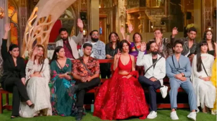 ‘बिग बॉस 17’ की ये हसीना रोहित शेट्टी के शो में लगाएगी ग्लैमर का तड़का
