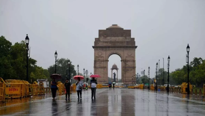 बढ़ती गर्मी से आज राहत मिलने की उम्मीद, दिल्ली-UP के अलावा इन राज्यों में बारिश का अलर्ट बढ़ती गर्मी से आज राहत मिलने की उम्मीद, दिल्ली-UP के अलावा इन राज्यों में बारिश का अलर्ट