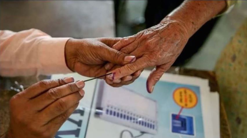 लोकसभा चुनाव के दूसरे चरण के लिए नामांकन शुरू