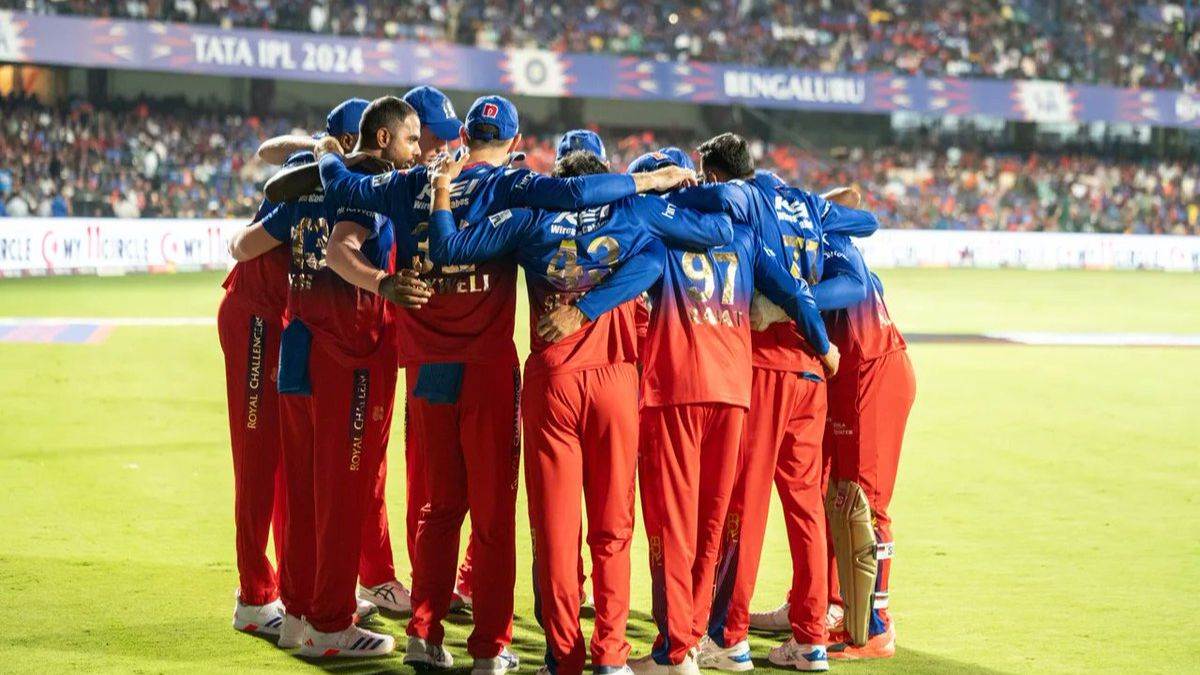 केकेआर के खिलाफ मिली हार के बाद आरसीबी को लेकर यह क्या बोल गए पूर्व इंग्लिश कप्तान
