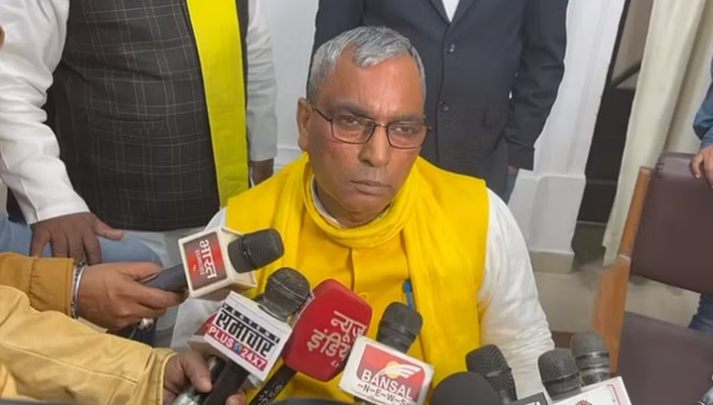 मदरसा बोर्ड को भंग करने के मामले में सुप्रीम कोर्ट जाएगी यूपी सरकार मदरसा बोर्ड को भंग करने के मामले में सुप्रीम कोर्ट जाएगी यूपी सरकार