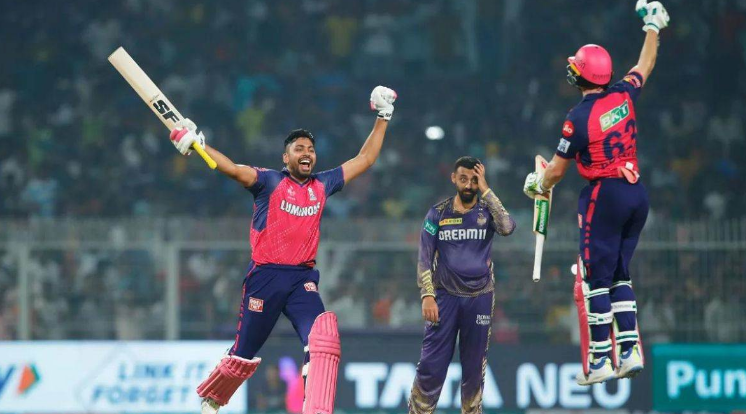 KKR vs RR: ईडन गार्डन्स में ‘जोस इज द बॉस’ बटलर ने यादगार पारी खेलकर केकेआर के जबड़े से छीनी जीत KKR vs RR: ईडन गार्डन्स में ‘जोस इज द बॉस’ बटलर ने यादगार पारी खेलकर केकेआर के जबड़े से छीनी जीत