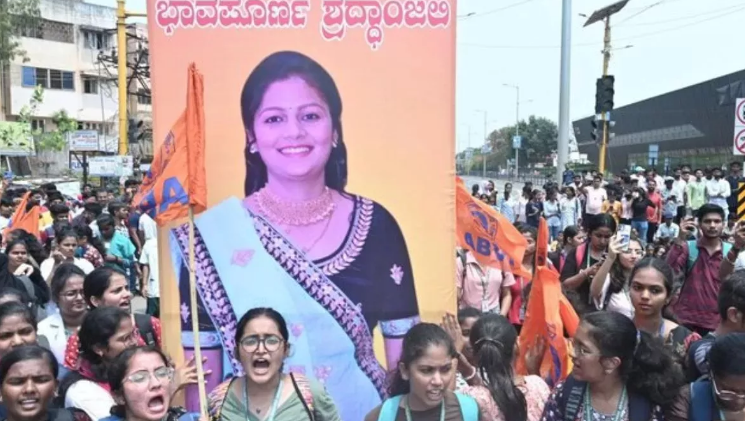 नेहा के पिता ने पुलिस पर लगाया ‘लापरवाही’ का आरोप…