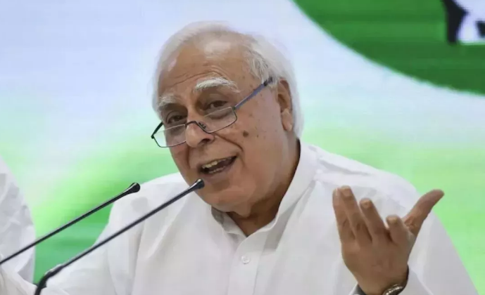 कपिल सिब्बल ने जीता सुप्रीम कोर्ट बार एसोसिएशन का चुनाव