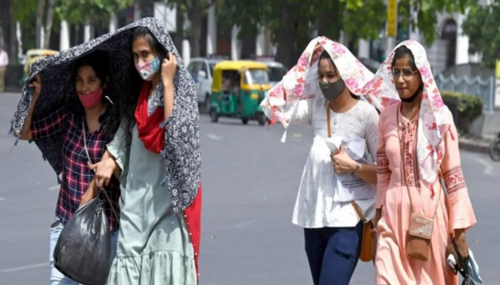दिल्ली-NCR में हीटवेव करेगी परेशान, यूपी-बिहार में भी भीषण गर्मी तोड़ेगी रिकॉर्ड दिल्ली-NCR में हीटवेव करेगी परेशान, यूपी-बिहार में भी भीषण गर्मी तोड़ेगी रिकॉर्ड