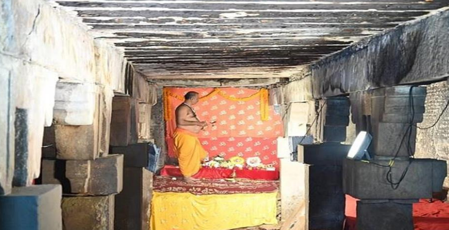ज्ञानवापी से जुड़े 2 मामलों में सुनवाई आज ज्ञानवापी से जुड़े 2 मामलों में सुनवाई आज