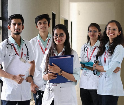 यूपी: प्रदेश में बदली नर्सिंग कॉलेजों की प्रवेश प्रक्रिया