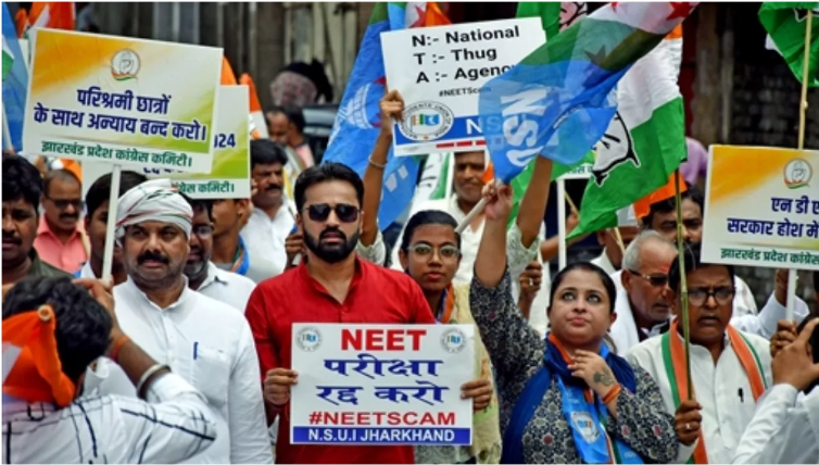 पेपर लीक की जांच के बावजूद क्यों रद्द नहीं की गई NEET परीक्षा?