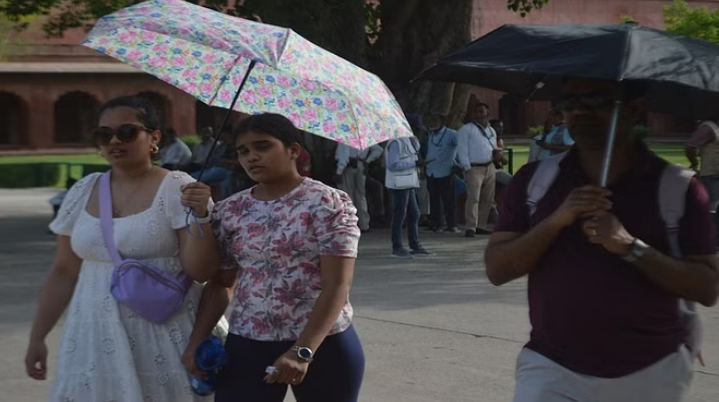आगरा में फिर सताएगी लू, बढ़ेगा तापमान