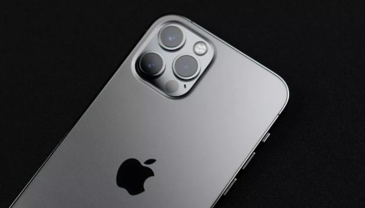 iPhone 16 सीरीज का यूजर्स के बीच जबरदस्त क्रेज, लॉन्च से पहले सामने आई ये डिटेल… iPhone 16 सीरीज का यूजर्स के बीच जबरदस्त क्रेज, लॉन्च से पहले सामने आई ये डिटेल…