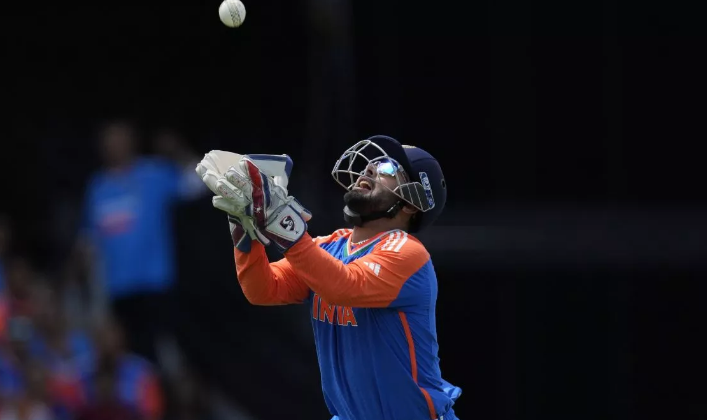 ऋषभ पंत ने तोड़ा गिलक्रिस्ट का रिकॉर्ड ऋषभ पंत ने तोड़ा गिलक्रिस्ट का रिकॉर्ड